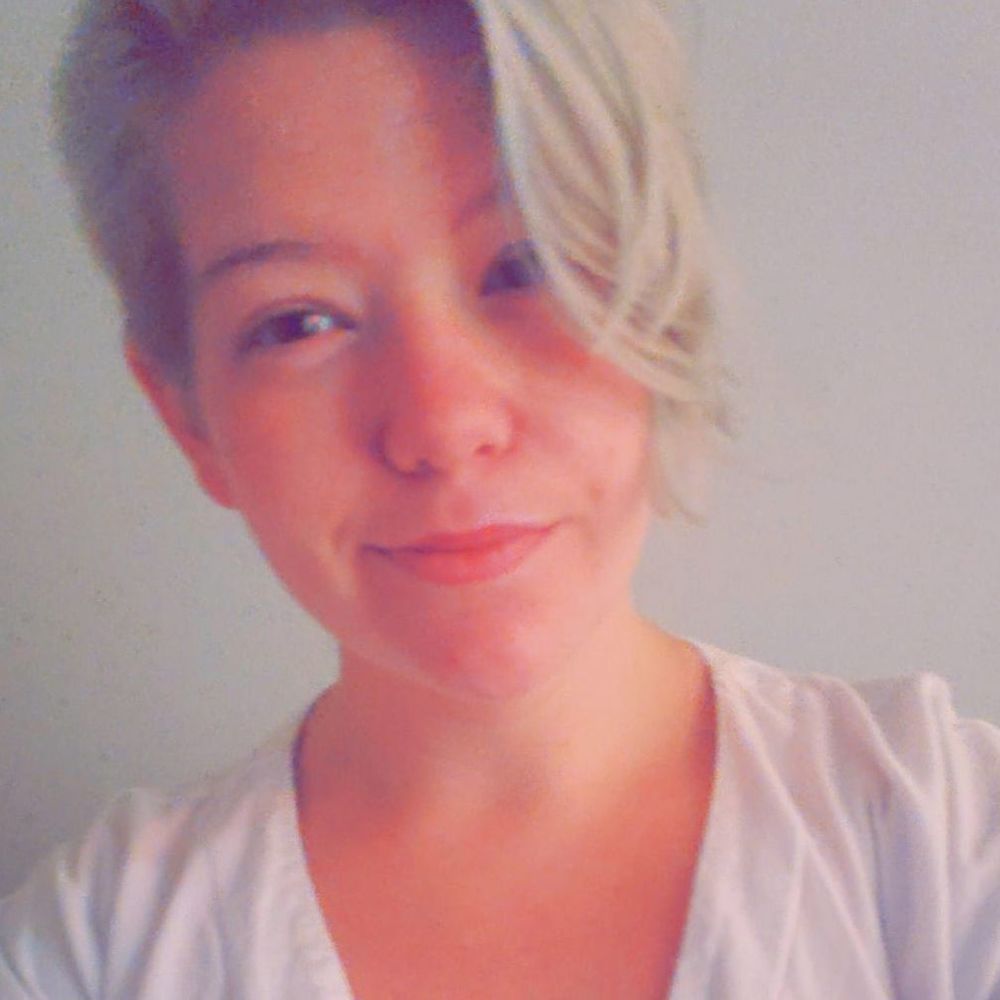 Meet your Posher, Raegan